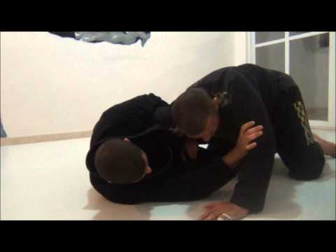 YS . BJJ Addiction  ''The half guard omoplata'' by Kim Terra