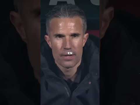 Este entrenador decidio hacer entrar a su propio hijo cuando el equipo perdia por 2 goles. #futbol