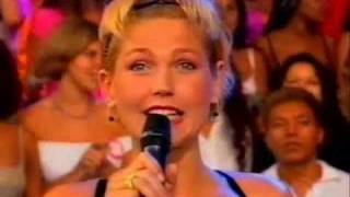CHEIRO DE AMOR (CARLA VISI)AO VIVO PLANETA XUXA