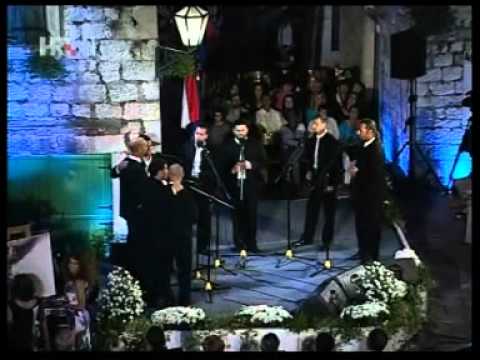 Oj ribari moja braćo mila - Klapa Braciera - FDK 2011 - Superfinale