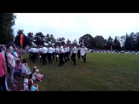 Schützenfest in Lippstadt-Cappel 2015: Fahnenmarsch Teil 2