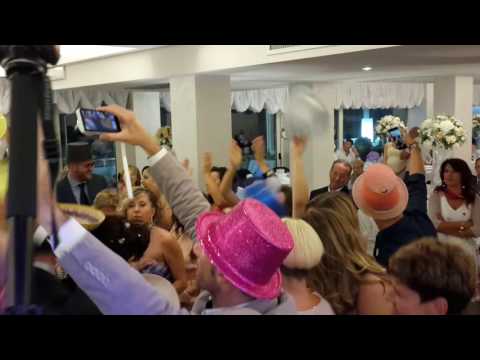 Alvaro Soler - Sofia - Animazione Matrimonio Divertimento - Matrimonio Travolgente - Balli.