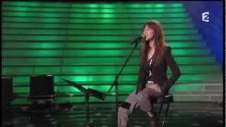 Charlotte Gainsbourg & Connan Mockasin - Terrible Angels & Ashes to Ashes Live (2012)