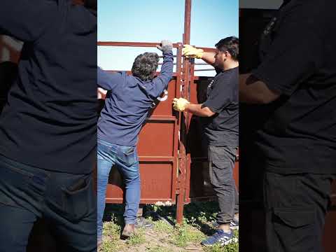 Proceso de armado de instalación ganadera en Santa Fe por Mecano Ganadero