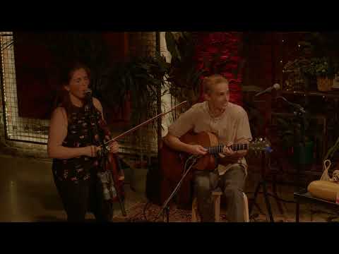 Kabantu: Freylechs from Warsaw (trad.) live at The Yard