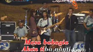 Download lagu 'OM.TROMIC'S' - JATUH CINTA - EVA AQWEILA LIVE IN TROSO 22/02/2011 mp3 Download lagu 'OM.TROMIC'S' - JATUH CINTA - EVA AQWEILA LIVE IN TROSO 22/02/2011 mp3