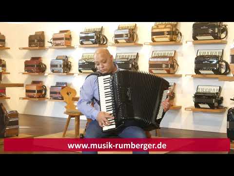 Erstes Akkordeon mit elektronischer Bass-Ansteuerung - Beltuna Grand Convertor IV 45 e-82 - Spirit