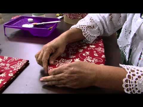 Mulher.com 28/11/2013  - Caixa de Panetone com Guirlanda - Vera Brugin (Bloco 212)