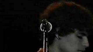 Video La Niña Bella de Pedro Súarez Vertíz