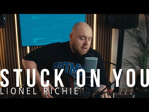 Lionel Richie – Stuck On You (Acoustic Cover by Jamie Sloan)