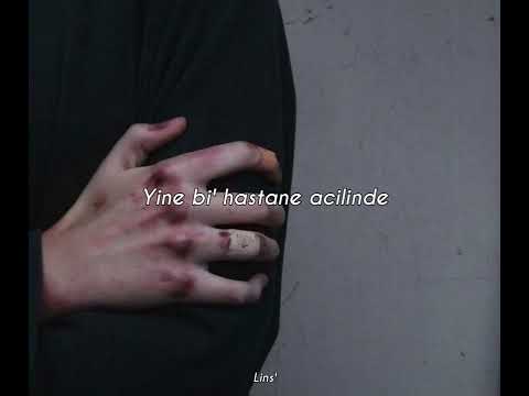 İkiye On Kala ~ Yine Bi' Hastane Acilinde (Sözleri)