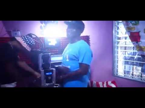 El Gran Gamboa ft TrigeBoys.- Party Pororo ( Pal Mundazo | Video Oficial
