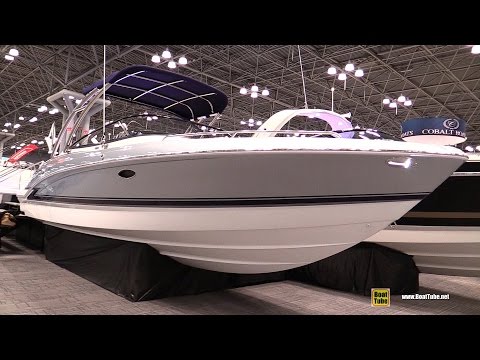 2015 Formula 270 SS Motor Boat - Walkaround - 2015 New York Boat Show