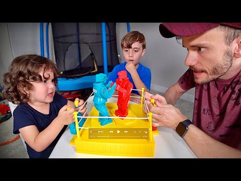 JOGO DE BOXE com MARCOS e LAURA - Brancoala Brinquedos