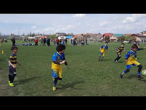2021-04-25 Didi Junior 2011 galben - Didi Junior 2011 negru 2-2 2-1 dld (Iasi Junior's Cup, semifin)