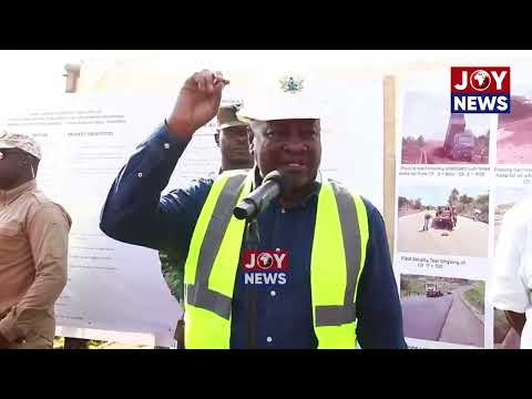 “You could fall!” Mahama explains why preaching must stop in moving vehicles
