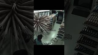 مواقف غريبة سجلتها كاميرات المراقبة | ذكاء اصطناعى و لا لا ؟؟؟؟ 🤯