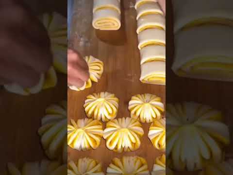 Cooking #shorts #tutorial #tutorials #multitasking #cucinare #cake #torta