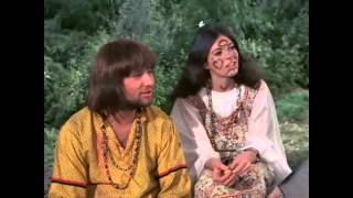 Gomer Sings With Hippys