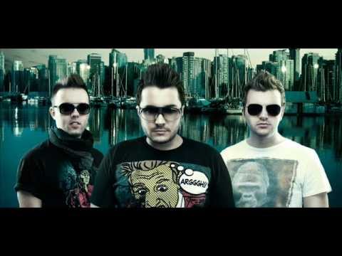 Deepside Deejays Feat. Dollarman - Million Miles Away [2013]