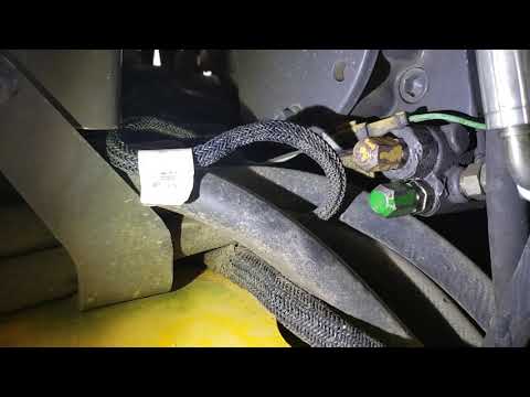 Pressure Compensator setting on a Grader axial piston type hydraulic pump.