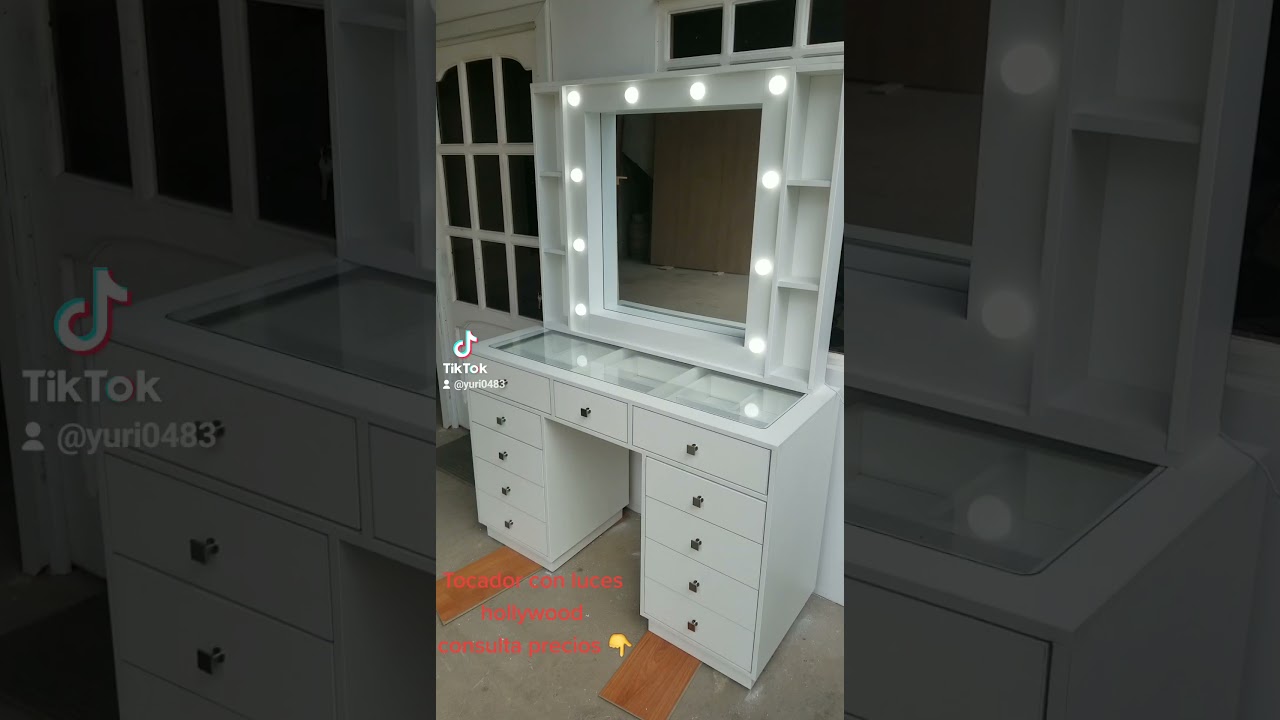 Tocador con luces Hollywood