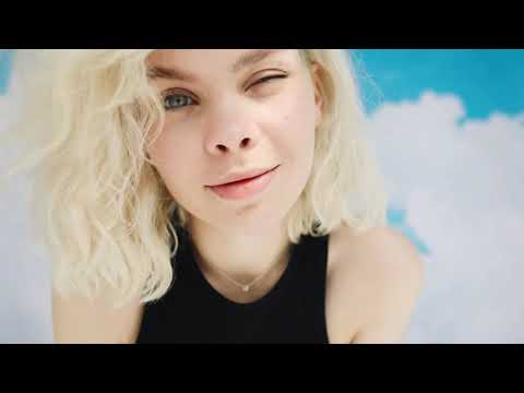 Tommy Sparks - She's got me dancing (video clip HD)