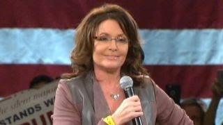 Palin thanks crowd for prayers after husband&#39;s &#39;big wreck&#39;