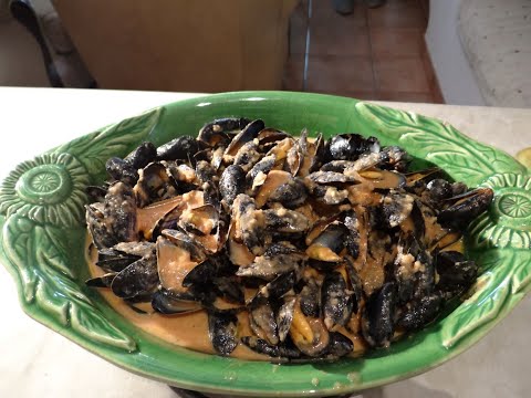 Les recettes de Mamie Suzou"Moules à  la Camarguaise"