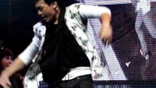 [Bie] 17_03_11 9Entertain Awards 2011 - Look Like Love