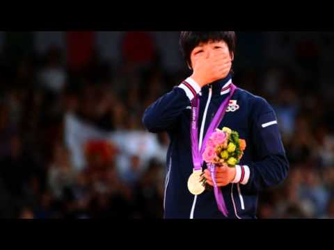 Hitomi Obara of Japan Wins Women's 48kg Wrestling Gold