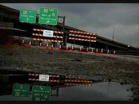 JOEY ROCKZ -- CHILLAX FEAT. LO-G