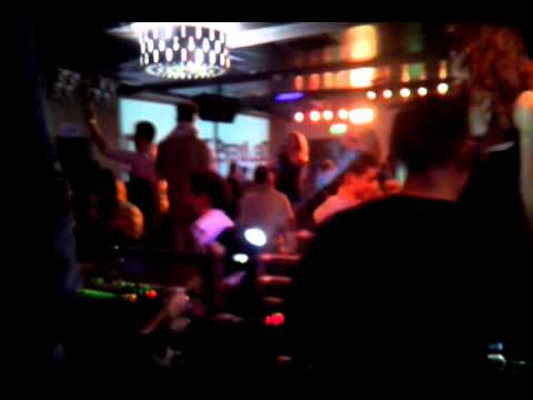 Delayers plays Downtown (Delayers Edit)