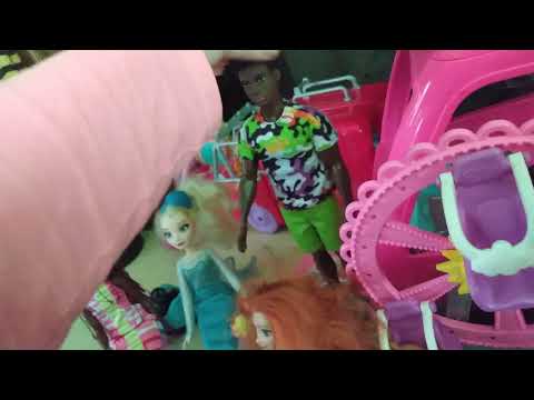 Anna breaks 💔 Nikki's laptop 💻 Elsa Anna Jason Nikki and Rachel part 1.