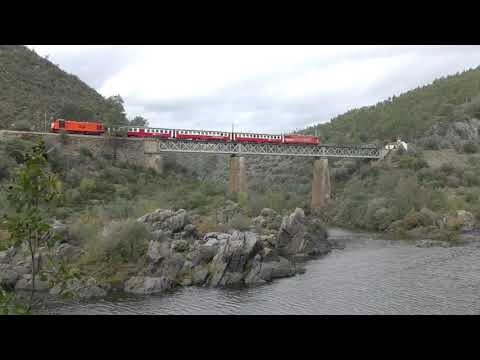 CP 1557 com ESPECIAL 13856 - Barca da Amieira