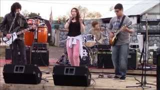 "Out On The Tiles" 10/12/14: BSB performs a cover version @ Schaefer Farms Frightfest.