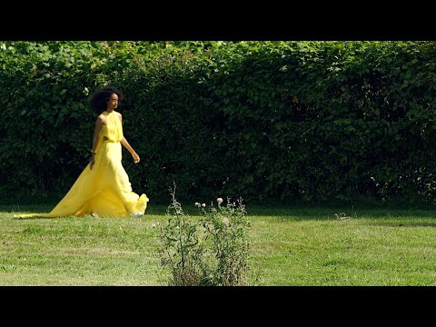 JENNIFER BLOM SS22 SHOW