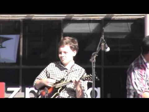 IBMA 2013 KIDS ON BLUEGRASS "LEAVING COTTONDALE"