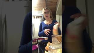 Demonstration Video for Public Speaking (How to make Deluxe Kraft Mac and cheese)