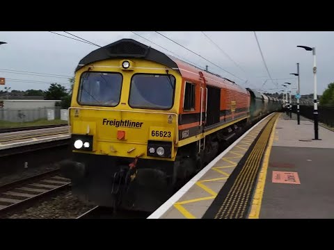 FL 66623 passing through Grantham on the 0400 Hunslet Yard (FLHH) to Middleton Towers 23/05/2023