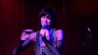 Yeah Yeah Yeahs - Poor Song (live in New York)