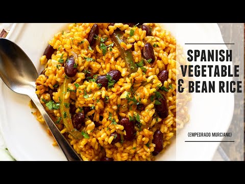Spanish Vegetable & Bean Rice | So Good you Won´t Miss the Meat