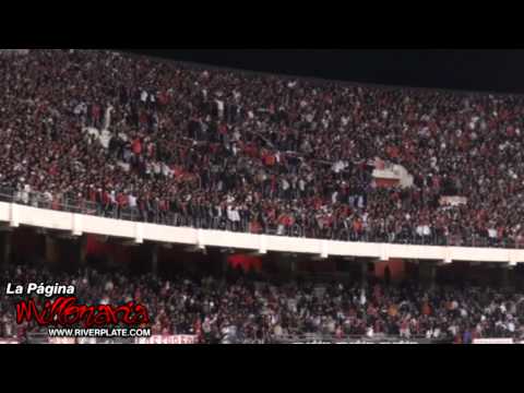 "Ponga huevo, que ganamos" Barra: Los Borrachos del Tablón • Club: River Plate • País: Argentina