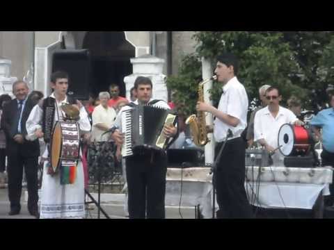 Ineu - Hora Paste 2013