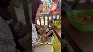 Download lagu Hilarious moment when a girl brings rice from home to eat with seblak ‼️‼️#girl #eating #seblak #... mp3 Download lagu Hilarious moment when a girl brings rice from home to eat with seblak ‼️‼️#girl #eating #seblak #... mp3
