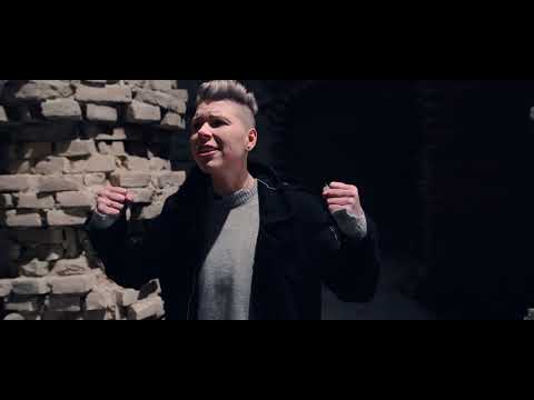 Looking In These Eyes Now - Virginia Ernst ( Official )