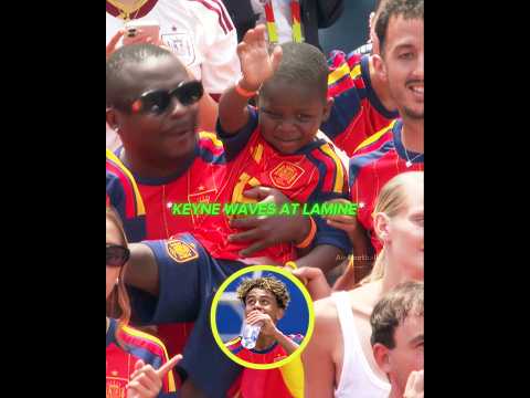 Lamine Yamal’s reaction to his little brother Keyne 😂