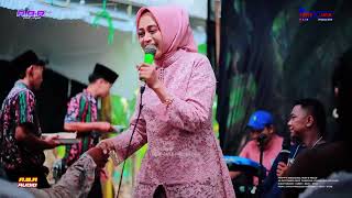 Download lagu R.B.R MUSIC - A MILLION WOUNDS - WEDDING OF HENI AND AGUS - TUNGGUL PANDEAN JEPARA mp3