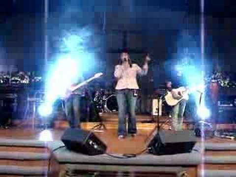 MARCELA  GANDARA "GIRANDO HACIA TI"