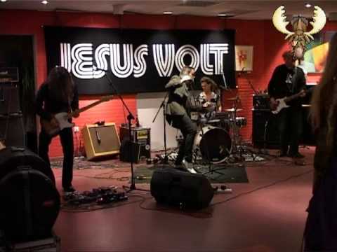Jesus Volt - a forrest - live in Bluesmoose radio